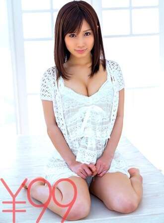 DV-1500 Pengembangan vagina, menyemprot besar-besaran. Berdiri bergaya doggy, berdebar-debar dalam, menyemprotkan. Tiba-tiba menyemprotkan sebelum dimasukkan kembali. Saat mendorong lagi, penyemprotan berlanjut. Menyemprot tidak berhenti bahkan jika Anda melakukannya secara normal. Minami menggelengkan pinggulnya