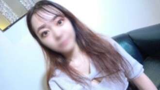 FC2-PPV-4621746【合計2作品+おまけ：合計200分】春に働き始める美しく、高学歴の大学生。新生活に備えて、彼女は秘密のアルバイトをすることになり、そこで二人の男に中出しされる。