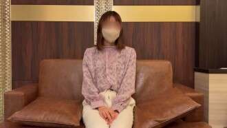 FC2-PPV-4659049 [中出禁令解除] 一名职业学校学生的NTR，该学生正在和一个几秒钟后过早的男朋友约会。被另一个人的棍子种植的乐趣逐渐增加。Miya 下来想怀孕