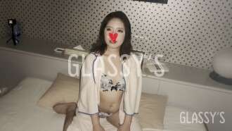 FC2-PPV-4669351 #17 向漂亮可爱的已婚女性口中大量射精│Glassy'S