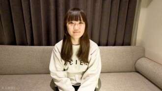 FC2-PPV-4675240 [业余第一次] Kokoa (18) 一个可爱的业余爱好者，只有一个性伴侣。当她第一次使用玩具时，她在几秒钟内就喷出来了。她的阴道里被射精，她的肛门被穿透到自动取款机上。