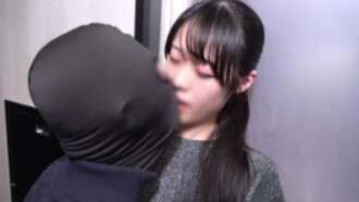 FC2-PPV-4675453 [续集/中出和口内射精] 一个皮肤白皙、高大、苗条、健美、身材漂亮的女孩，曾通过五人制足球训练。她在晚上的加时赛中拿下了帽子戏法。