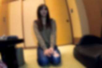 FC2-PPV-4691260 *首次限量优惠，300点积分* [个人拍摄] [未经审查] 一个肮脏的鸡巴在早上第一件事就是呻吟。一个漂亮的女人被叫去一个没有防备的、干净的，并立即进行口交和粗暴的性爱。