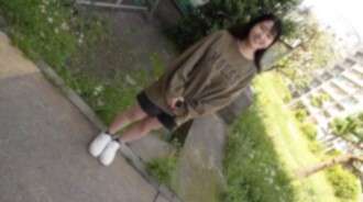 FC2-PPV-4703233 3 Tage! Halber Preis!! [Erstes Shooting] [Gesicht enthüllt] Sie ist den ganzen Weg vom Land in die Stadt gekommen. Sie hat fast keine sexuelle Erfahrung und weiß nichts über Liebe, aber sie wird Schritt für Schritt durch die Welt der Erwachsenen geführt.