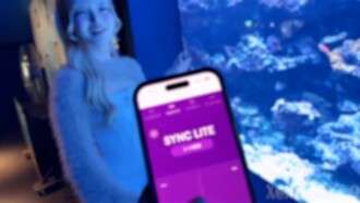 FC2-PPV-4712321 [Angel descend] "C'est tellement moche ..." Une belle femme pure et charmante de 18 ans qui jouit tellement qu'elle ne peut pas s'arrêter de convulser. - - Il est victime d'intimidation par un rouleau éloigné dans un aquarium, et gémit dans des voix boueuses et des cris en se mit à la moitié. Il a imprégné deux fois. - -