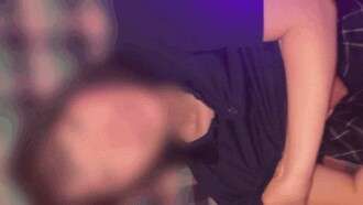 FC2-PPV-4719890 [限量发售至7月21日] 幕后，女孩酒吧制服日，色情俱乐部镜头，华丽的双火箭胸部，柔软，有光泽，丰满，有弹性，阴茎像天堂一样合身，两个超级可爱的紧致小穴