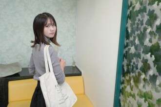 FC2-PPV-4768658 直到 21 日获得 1090 点积分！[参与拍摄（哈哈）的住院费用] E-cup 169 厘米勇敢的女人决定被一个大鸡巴的男人用力操，一边抽精一边用力射精