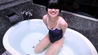 FC2-PPV-4718159 [三周年的特殊工作]传奇的角色扮演者Yamiko-Chan X学校泳装