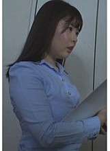H_1724P068G00003 当她去向行为不端的邻居递交请愿书时，她被冲走并玩弄吸鸡巴！她无法抗拒，成为不道德通奸的奴隶然后疯了！